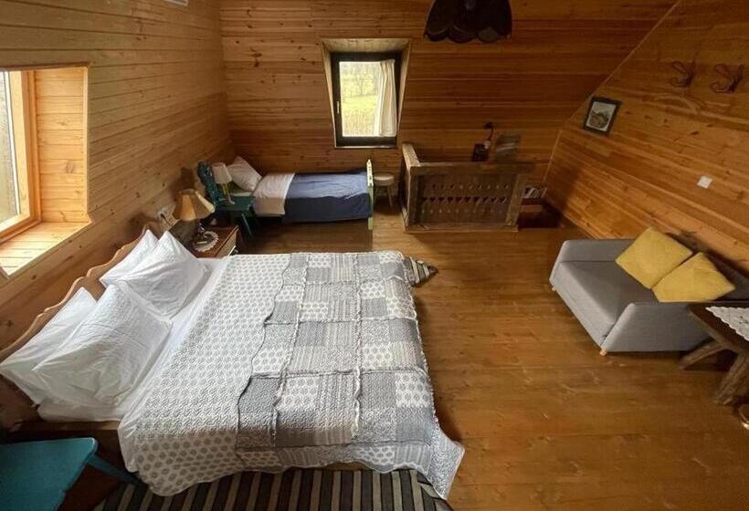 Family Suite, Small Apartment In Breb S Cosy Barn