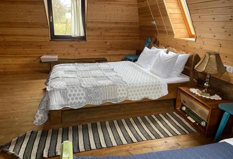 Family Suite, Small Apartment In Breb S Cosy Barn