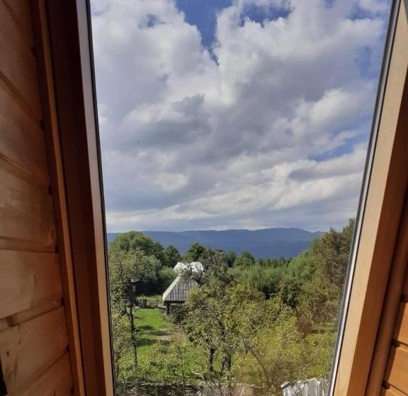 Family Suite, Small Apartment In Breb S Cosy Barn