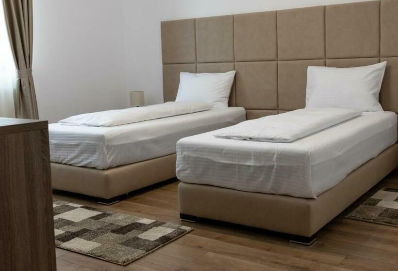 Номер Deluxe, Pensiunea Sofia