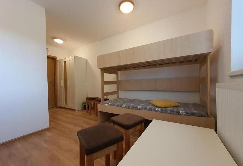 4인용 스탠다드 룸, Rekreačné Zariadenie Bojnice   Nad Zámkom