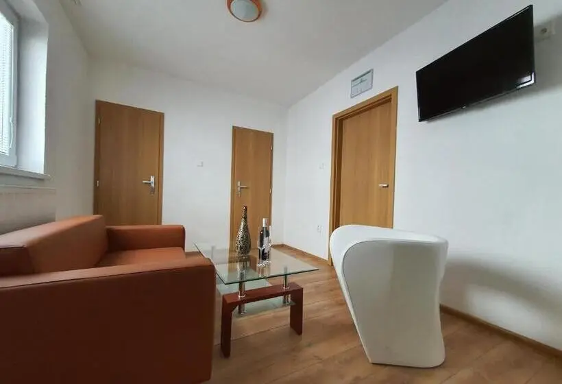１ベッドルームアパートメント, Rekreačné Zariadenie Bojnice   Nad Zámkom