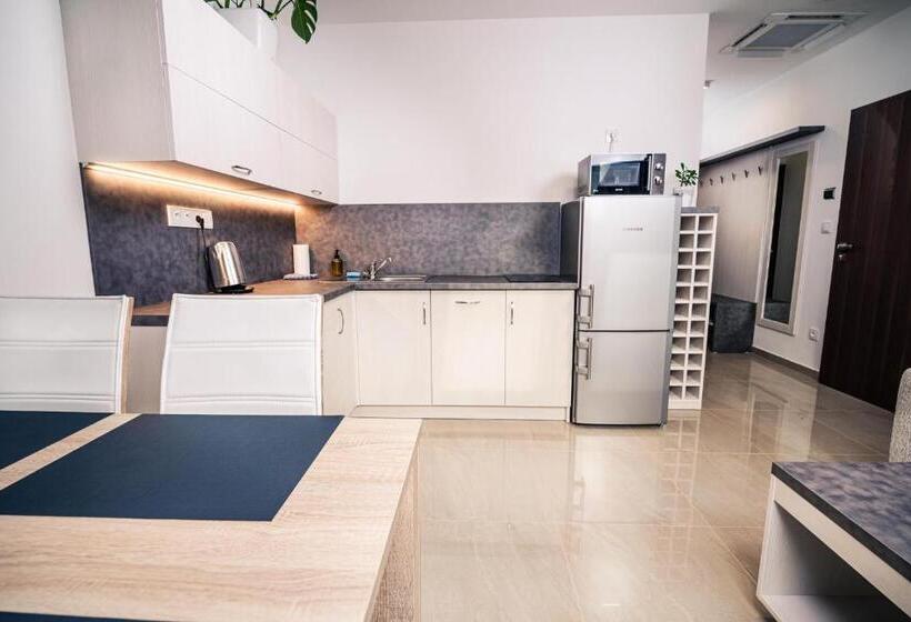 デラックススイート, Penzion Vinařství Mikulica