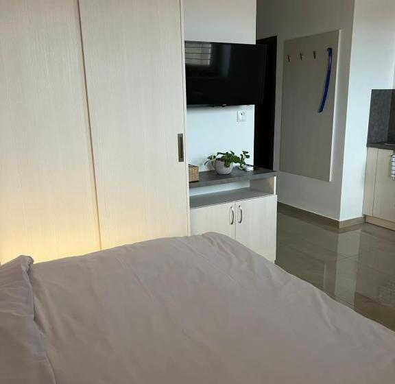 キングサイズベッドのスタンダードルーム, Penzion Vinařství Mikulica