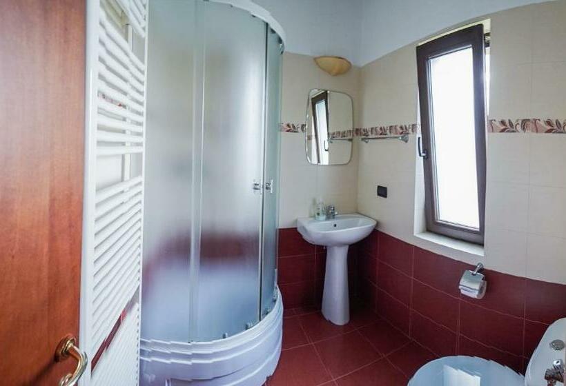 اتاق استاندارد, Pensiunea Edia