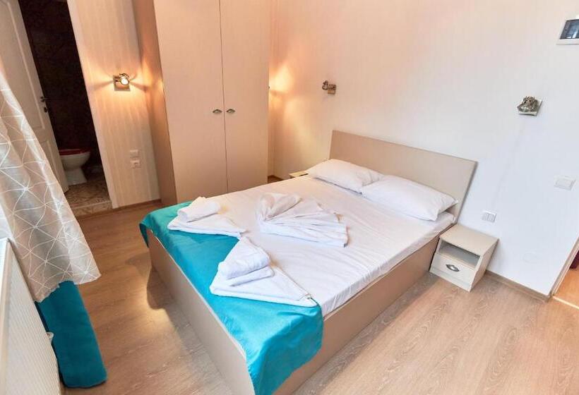 استودیوی استاندارد, Stanford Aparthotel Gara De Nord