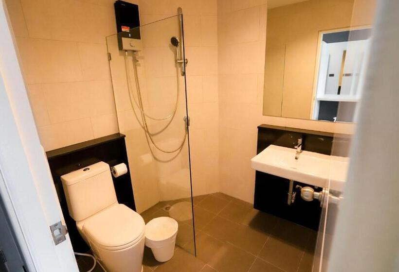 带大床的标准间, The Rest Hotel ประจวบ