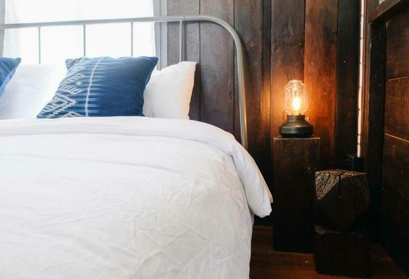 Номер Стандарт Совместная Ванная, บ้านเสงี่ยม มณี Baan Sa Ngiam Manee