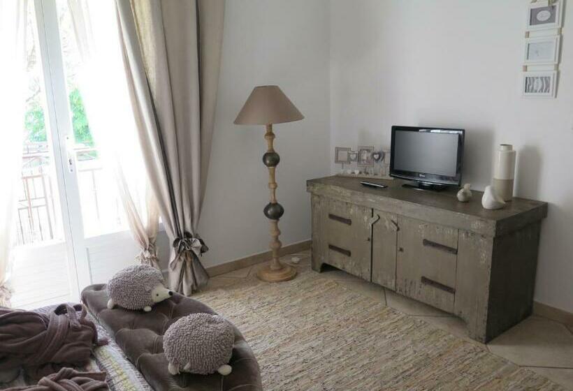 غرفة ديلوكس, Chambre Fiora