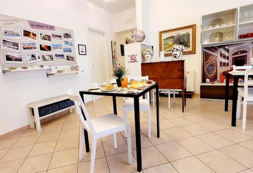 اتاق استاندارد با بالکن, Melody Room