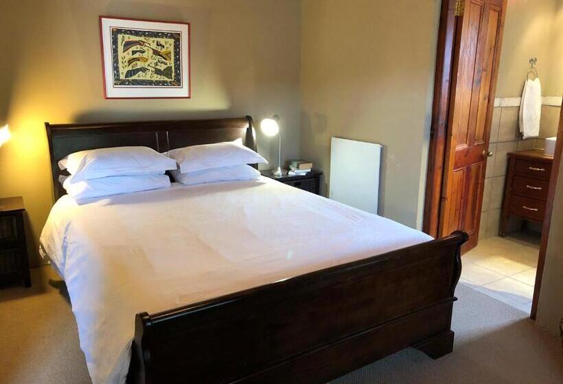 خانه 2 خوابه, Celebratio Pomegranate Farm