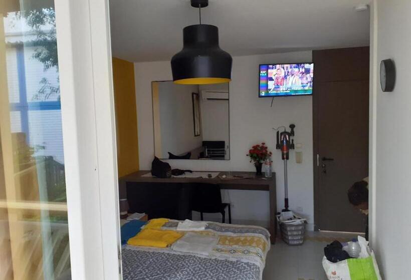 استودیو استاندارد با چشمانداز باغ, Le Studio Les Tropiques Au Village Manganao