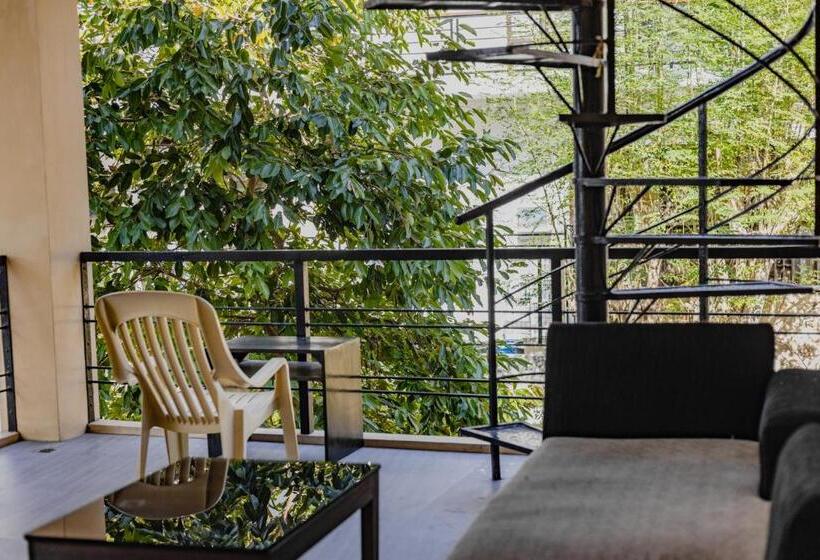 سوئیت با تخت بزرگ, Amami Beachfront Villa With Private Beach