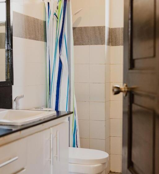 سوییت جونیور با چشمانداز دریا, Amami Beachfront Villa With Private Beach