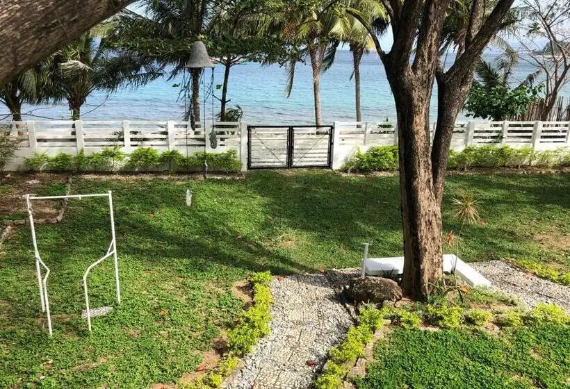 ビラホテル１ベッドルーム, Amami Beachfront Villa With Private Beach