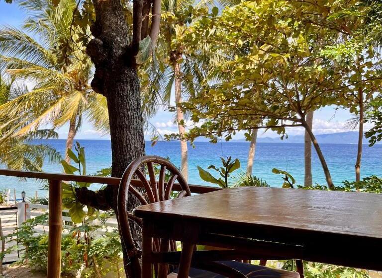 Бунгало Стандарт Вид на Море, Amami Beachfront Villa With Private Beach