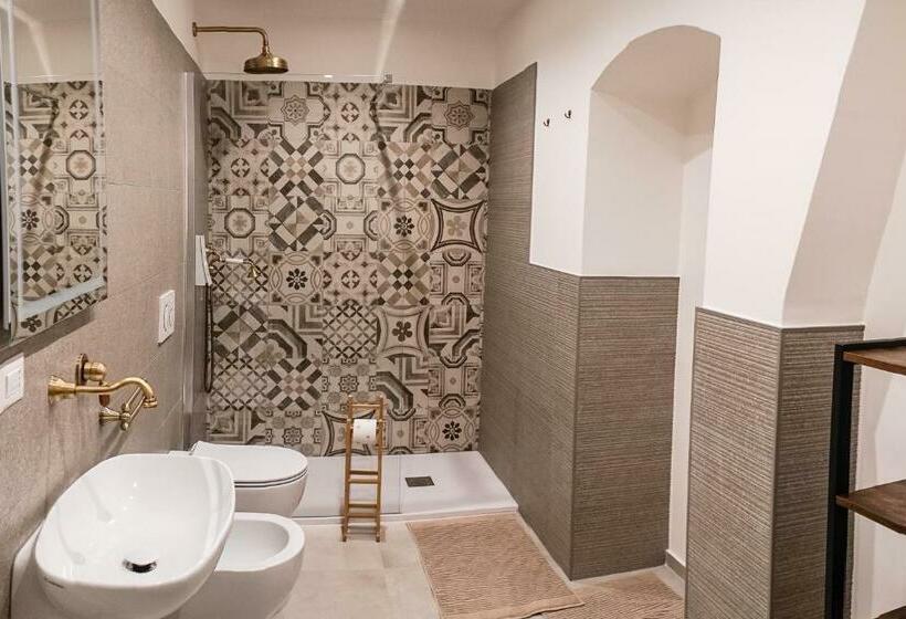 Номер Deluxe, Vincent Suite Luxury B&b