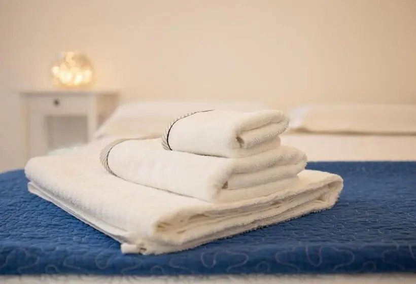 デラックスルーム, Vincent Suite Luxury B&b