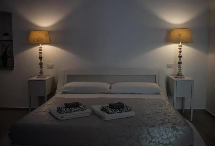 デラックススイート, Vincent Suite Luxury B&b