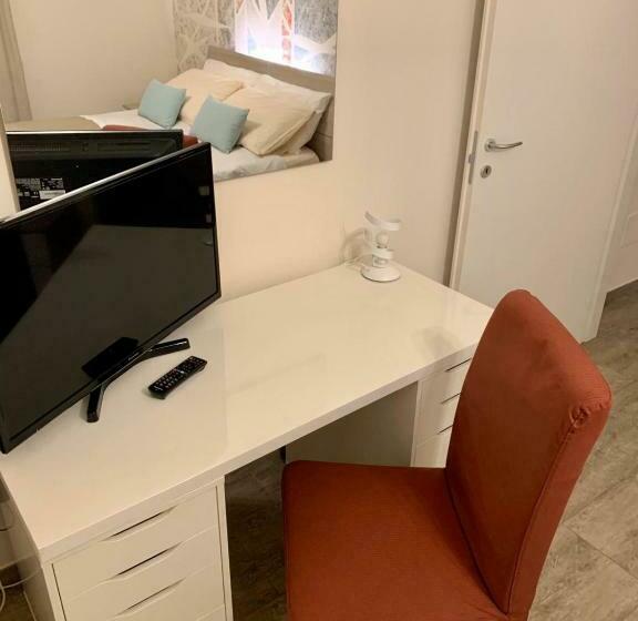 Номер Стандарт с Балконом, B&b Nearby Malpensa