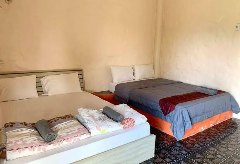 スタンダード4人部屋, บ้านวนัชชา รีสอร์ท