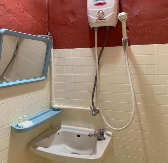 四人标准间, บ้านวนัชชา รีสอร์ท