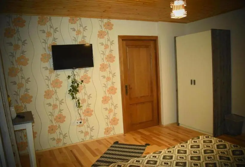 スタンダードルーム, Casa Smeilor Horezu