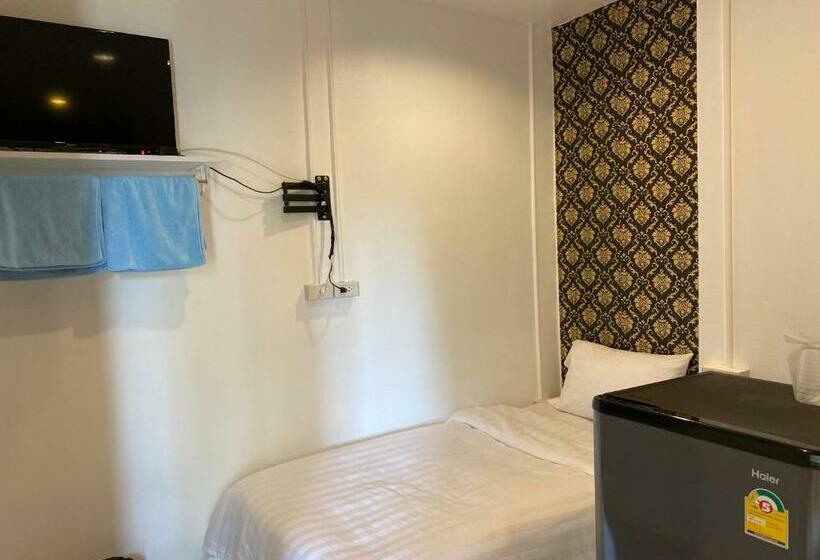 اتاق استاندارد با تخت بزرگ, Golf House