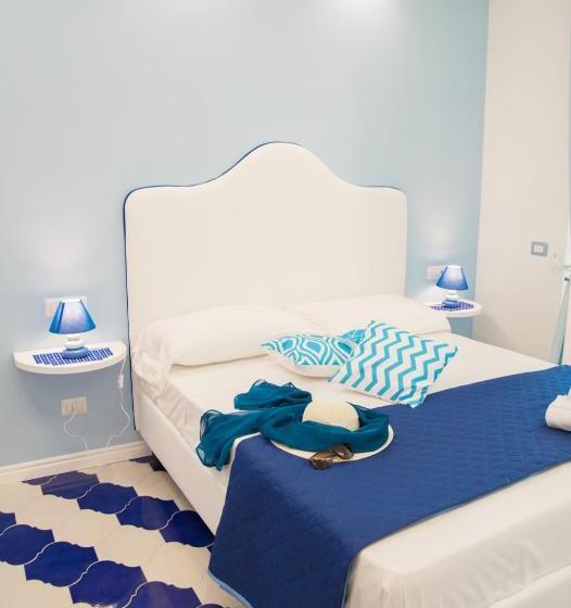 חדר דלוקס, Marilisa Holidays