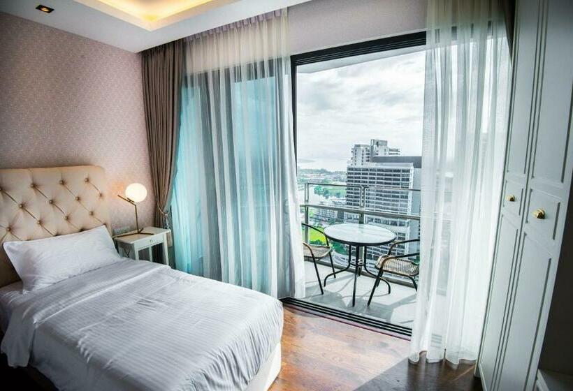 غرفة سوبيريور مطلّة علي البحر, Stay @ Almas Puteri Harbour