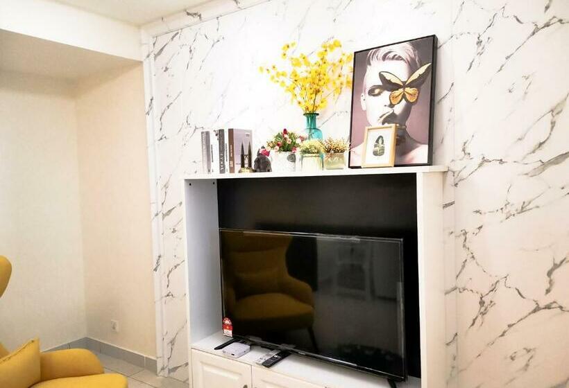 סטודיו סטנדרטי נוף לים, Stay @ Almas Puteri Harbour