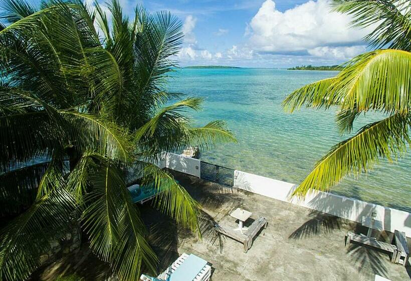 اتاق استاندارد با بالکن و چشمانداز دریا, Auberge Seafever