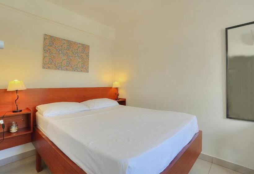 اتاق استاندارد, Auberge Seafever