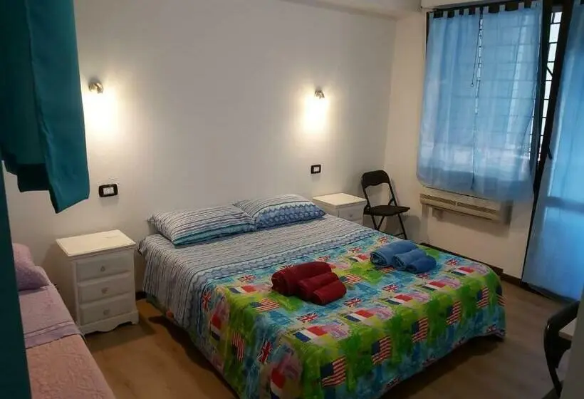 Quarto Triplo Standart, Blu&blu
