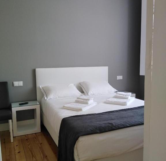 غرفة قياسية, Alm Santa Luzia