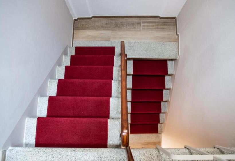 غرفة سوبيريور سرير كينج, La Rosa Di Francesco Inn