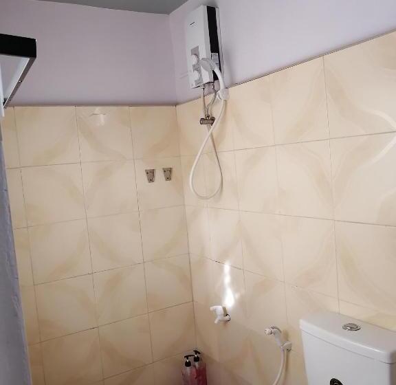 استودیوی استاندارد, Marino Bungalows