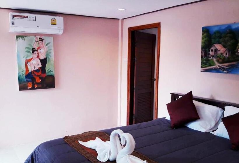 Номер Deluxe, The Windsor Boutique Resort