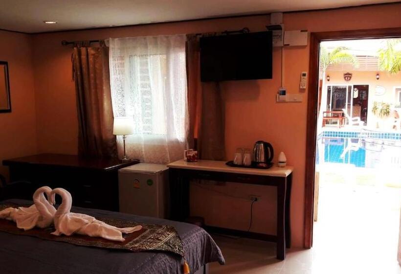 Номер Deluxe, The Windsor Boutique Resort