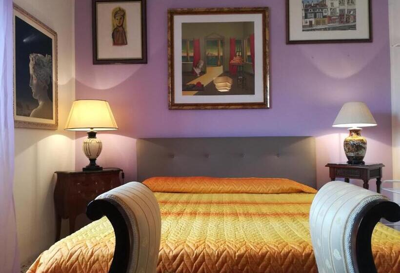 Standard room with outdoor bath, Domus Aurea