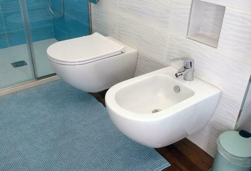 اتاق لوکس سه تخته, Villa Bruna