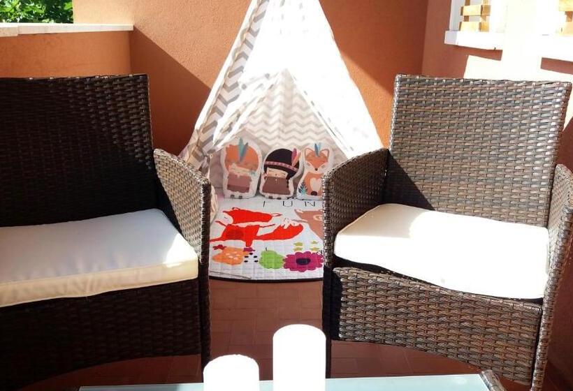 اتاق استاندارد سه تخته با بالکن, Villa Bruna