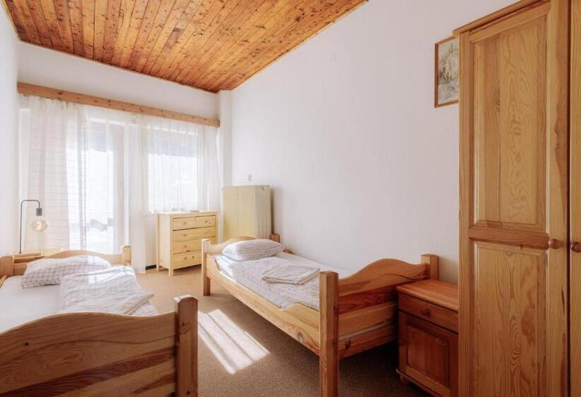 ファミリールーム, Chata Pod Sedlom čertovica