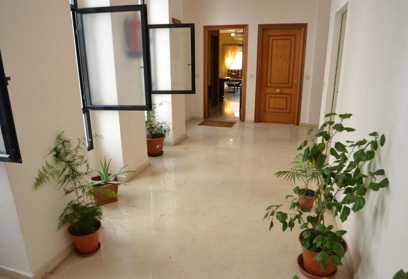 اتاق استاندارد یک نفره, Habitacion Centro Historico Malaga