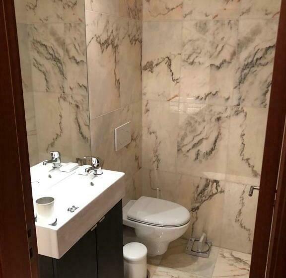 استودیوی استاندارد, Metro Heroismo Residence