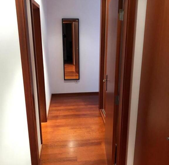 اتاق لوکس, Metro Heroismo Residence