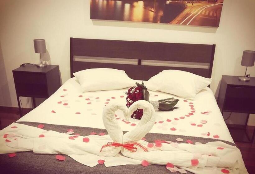 استودیوی استاندارد, Metro Heroismo Residence