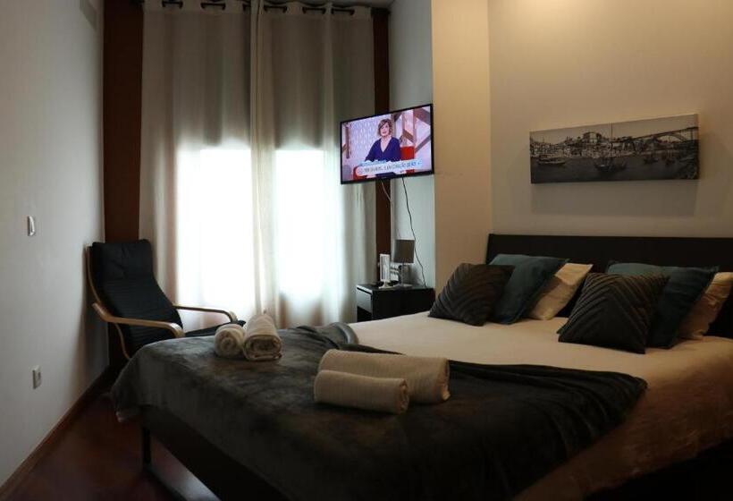 اتاق لوکس, Metro Heroismo Residence