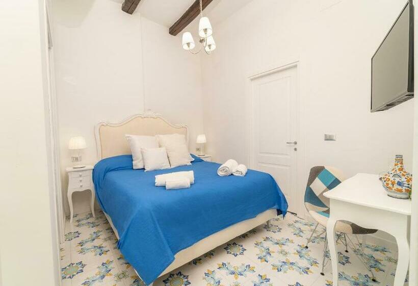 اتاق استاندارد, Napulitandream