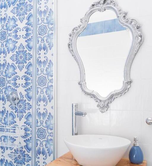 اتاق لوکس با بالکن, Napulitandream